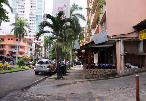 Panama--via angentina street-s025-r2